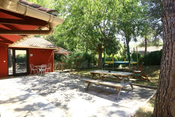 ibis Styles Aix-en-Provence Mas des Oliviers